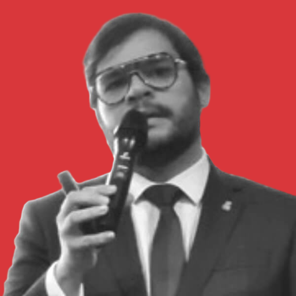 Leon Victor Queiroz