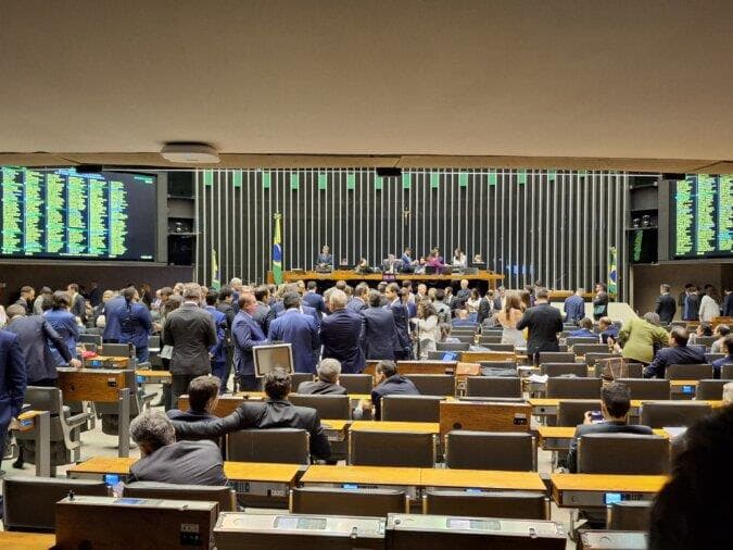 Oposição na Câmara tenta evitar criação do Dia da Ação Climática